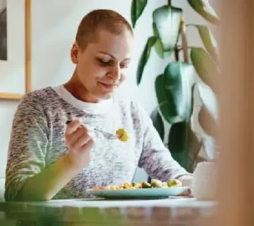 تغذیه درست بیماران سرطانی 453454354