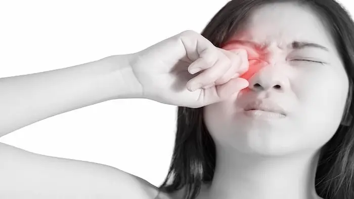 درد شدید چشم 345641