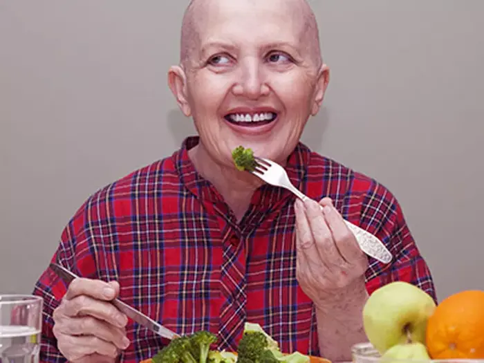 رژیم فستینگ دردوران سرطان 54543534